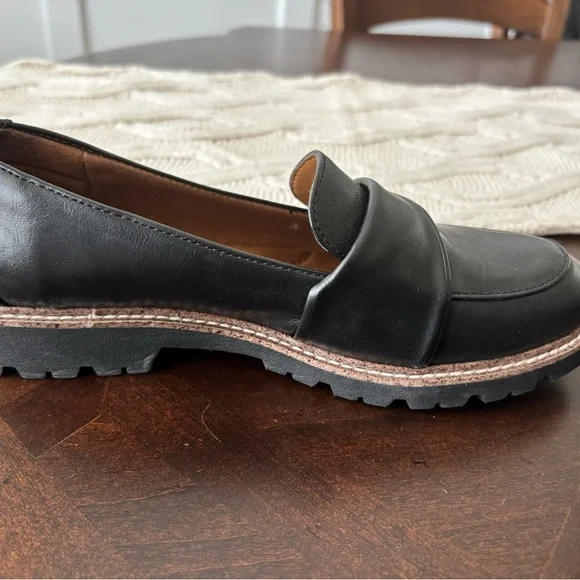 Sofft Eurosoft Balck loafers - Picture 3 of 6